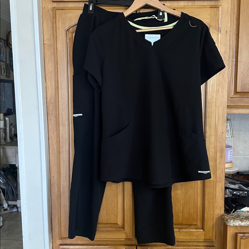 Skechers Black Scrub Set